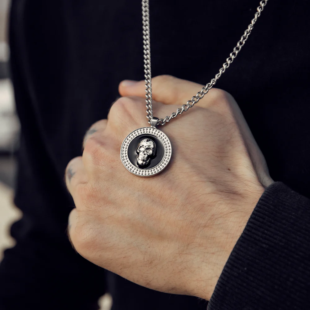 Vulcan Skull Chain - Silver - Image 3